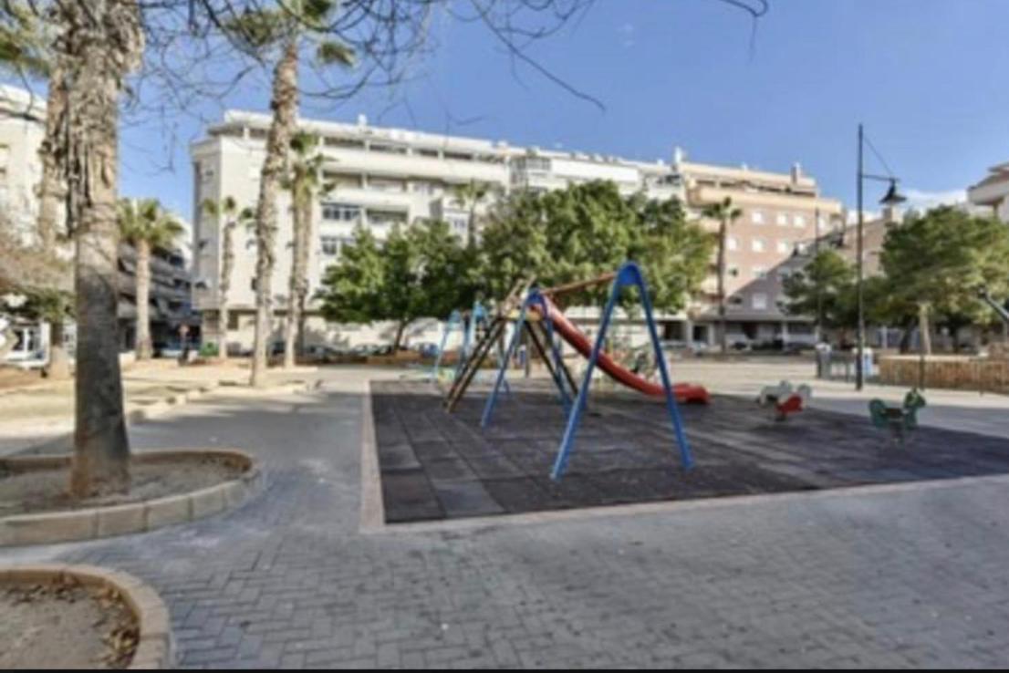 Apartamento Apartamento Lola Torrevieja Exterior foto